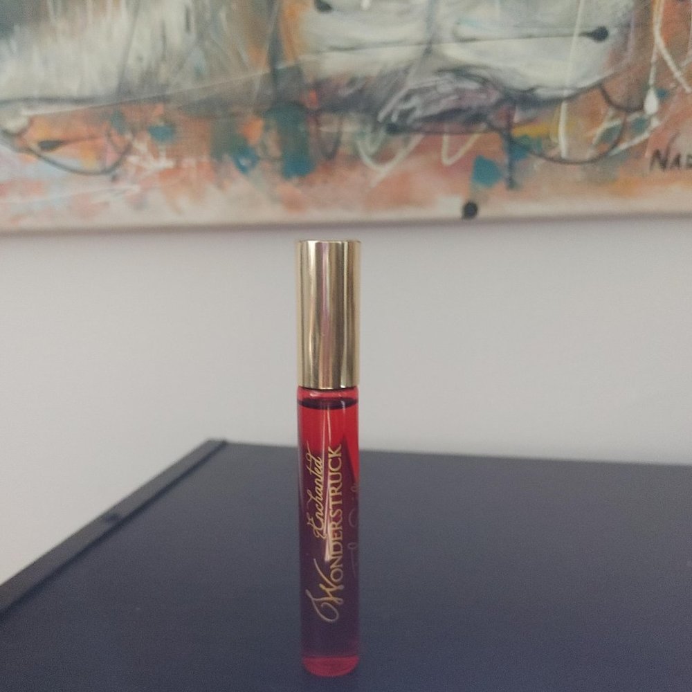 Taylor Swift Wonderstruck Enchanted